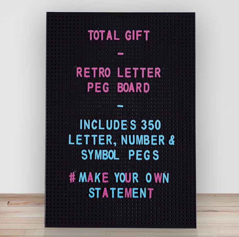 Lavagna Retro a pioli con lettere numeri e simboli