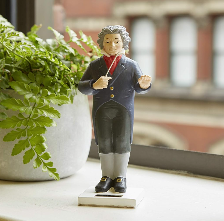 Statuina Solar Beethoven