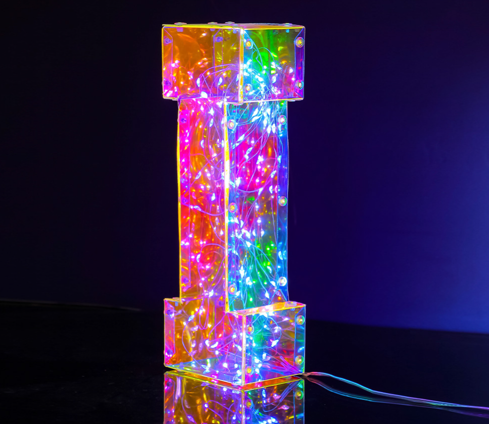 Lampada a LED USB Multicolore - Lettera "I"
