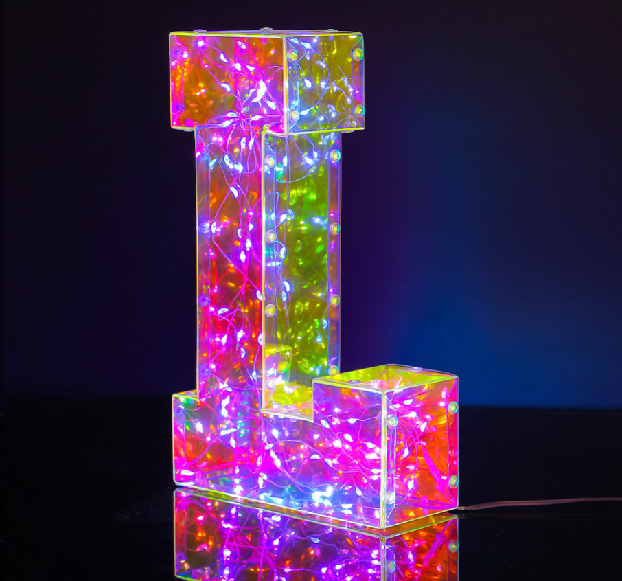 Lampada a LED USB Multicolore - Lettera "L"