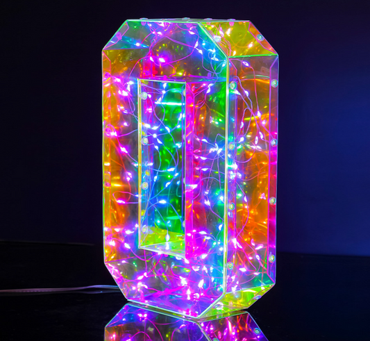 Lampada a LED USB Multicolore - Lettera "O"