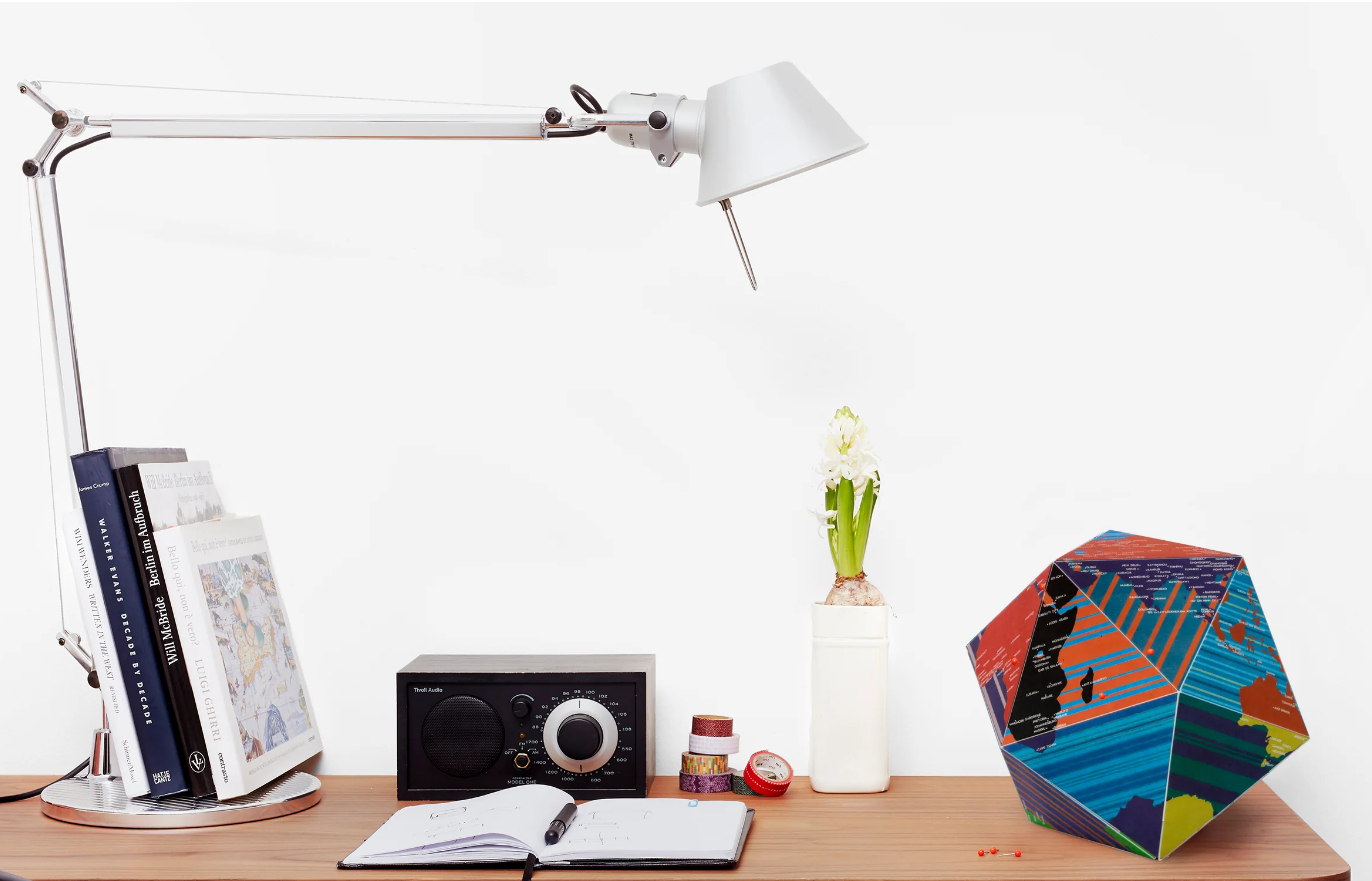 Mappamondo Poliedrico Here Illustrated Small Beppe Giacobbe Small