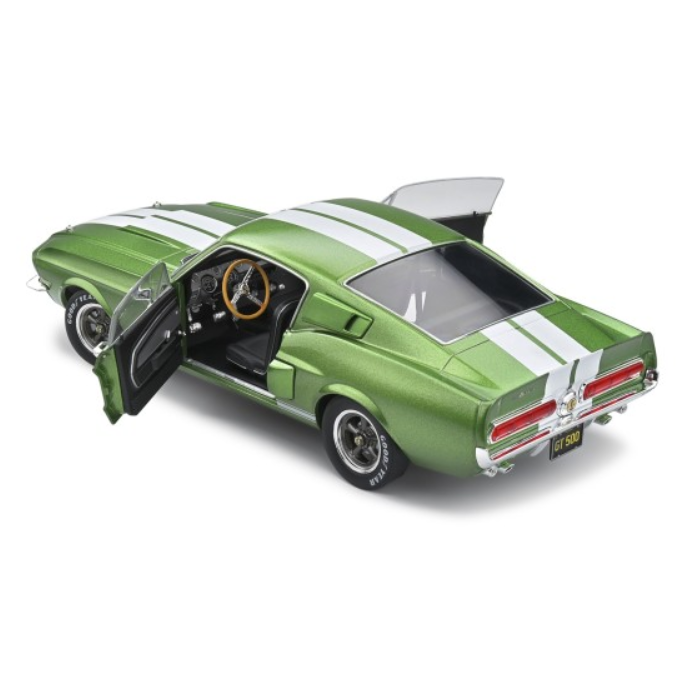 Modellino in scala 1/18 FORD MUSTANG GT 500 METALLIC GREEN