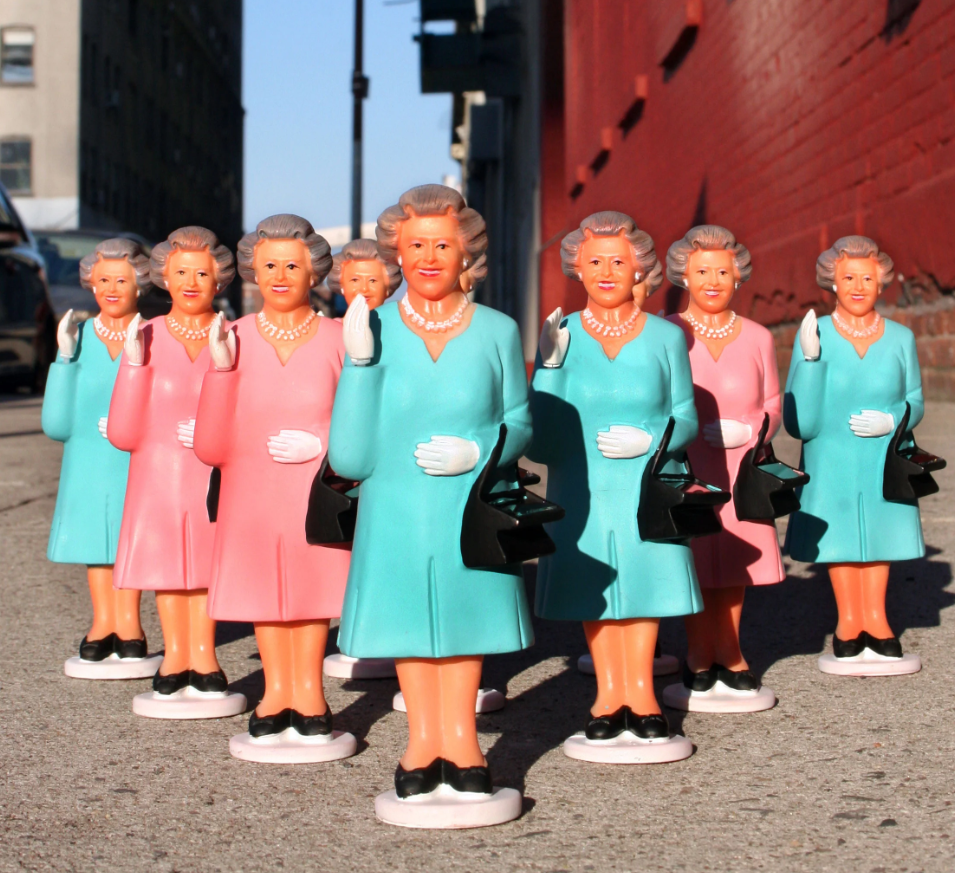 Statuina Solar Queen Celeste