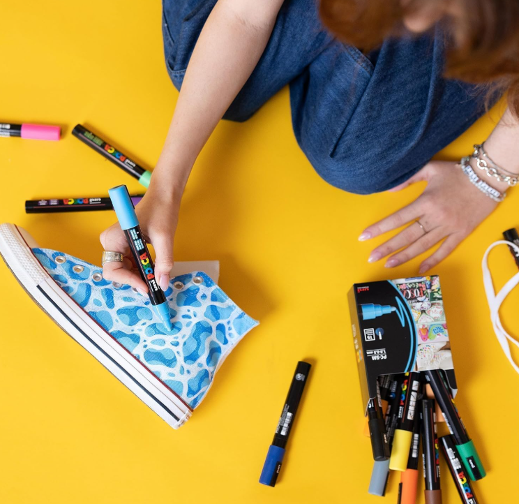 Uni Posca Gift Box 20 colori Pop